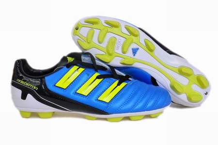 chaussures foot vissees