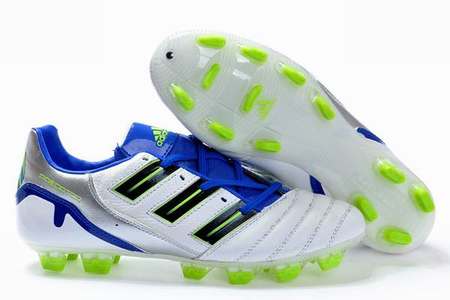chaussures foot vissees