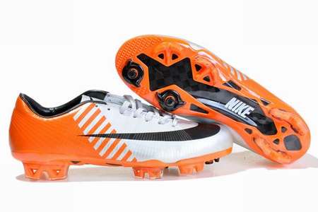 chaussures foot vissees