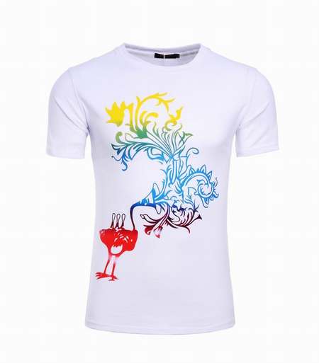 t-shirt-Guess-collection-2012,t-shirt-Guess-manches-courtes,Guess-femme-polo